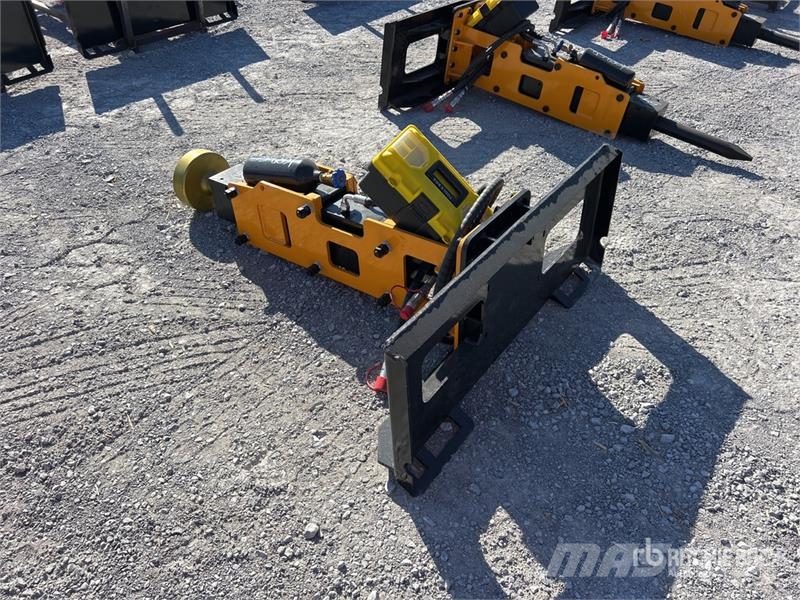  GIYI GY-D680 Skid Steer Post Driver (Unused) Fencing equipment