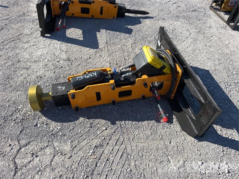  GIYI GY-D680 Skid Steer Post Driver (Unused) Fencing equipment