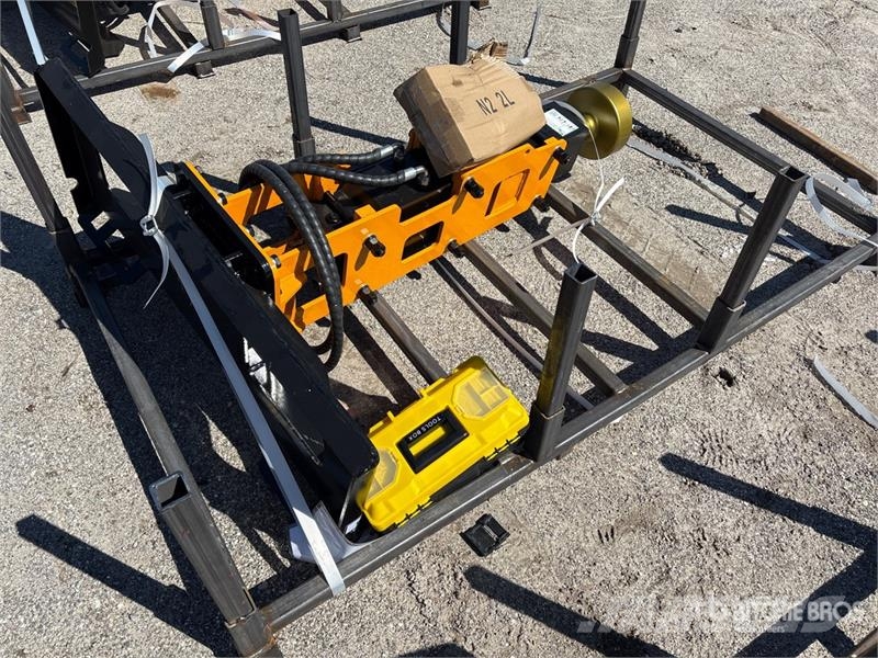  GIYI GY-D680 Skid Steer Post Driver (Unused) Gårds‐husdyr gjerder