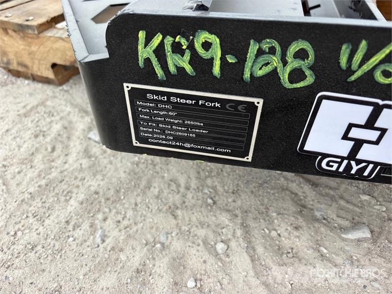  GIYI GY-DHC 59 in Skid Steer Forks (Unused) Forks