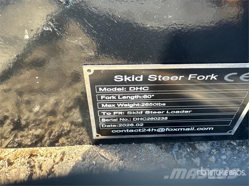 GIYI GY-DHC 59 in Skid Steer Forks (Unused) Dakšas