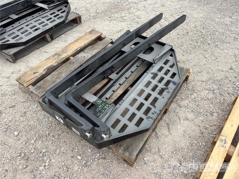 GIYI GY-DHC 59 in Skid Steer Forks (Unused) Građevinarske viljuške
