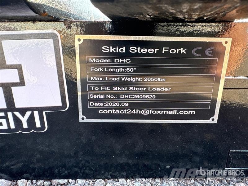 GIYI GY-DHC 59 in Skid Steer Forks (Unused) Pallegafler