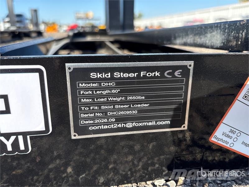 GIYI GY-DHC 59 in Skid Steer Forks (Unused) Pallegafler