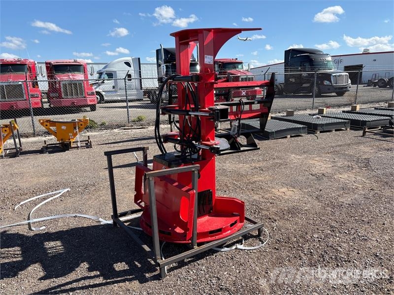 GIYI GY-FB77 30 in Skid Steer Feller Buncher (Unus Other