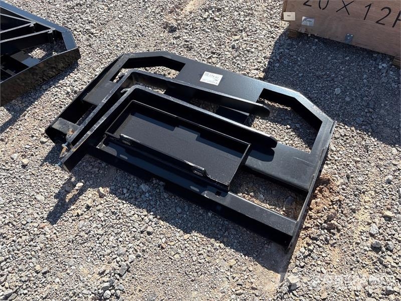 GIYI GY-FR47 29 in Mini Dingo Skid Steer Forks (Un Pallegafler