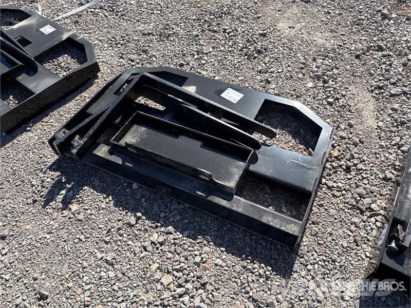GIYI GY-FR47 29 in Mini Dingo Skid Steer Forks (Un Pallegafler