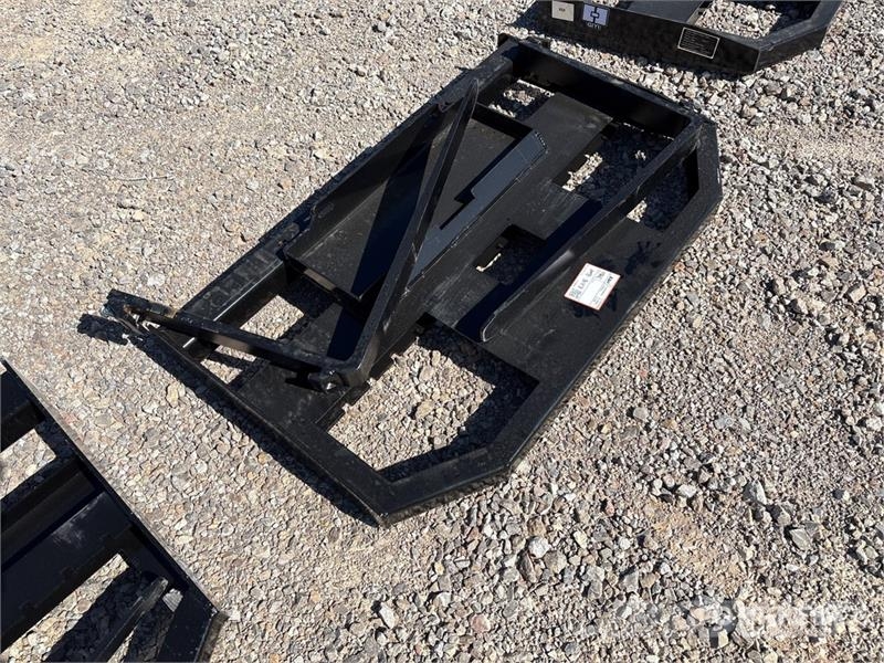 GIYI GY-FR47 29 in Mini Dingo Skid Steer Forks (Un Pallegafler