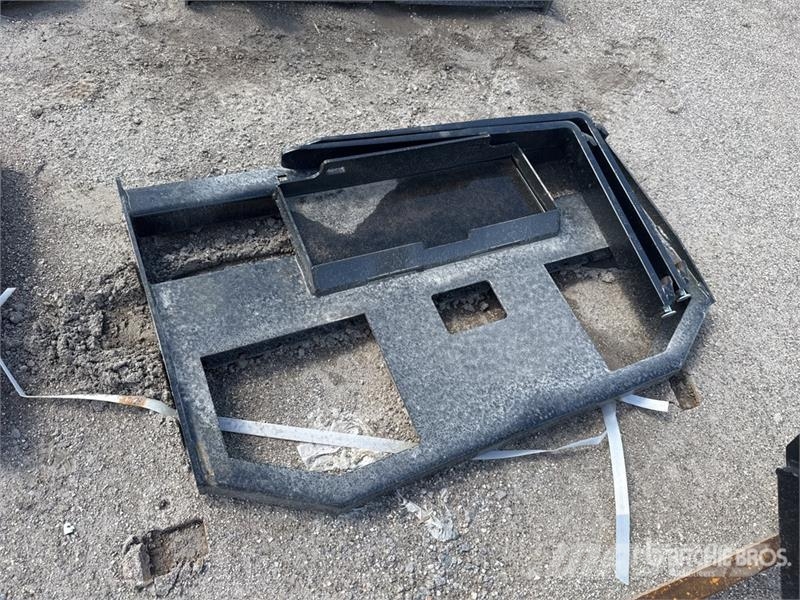  GIYI GY-FR47 47 in Mini Dingo Skid Steer Forks (Un Çatallar