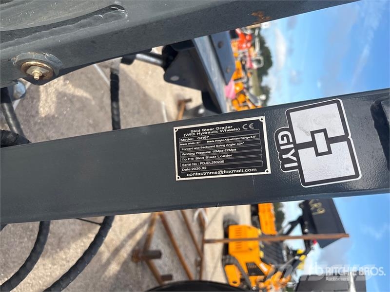 GIYI GY-GR87 87 in Skid Steer Grader (Unused) مكونات أخرى