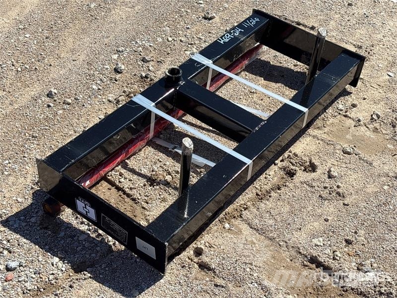GIYI GY-HF47 44 in Skid Steer Bale Spear (Unused) その他部品