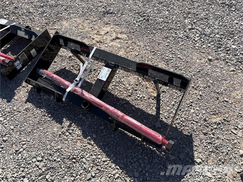  GIYI GY-HF47 47 in Skid Steer Bale Spear (Unused) مكونات أخرى