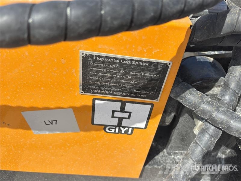  GIYI GY-HLS82 Skid Steer Log Splitter (Unused) 木材切割机