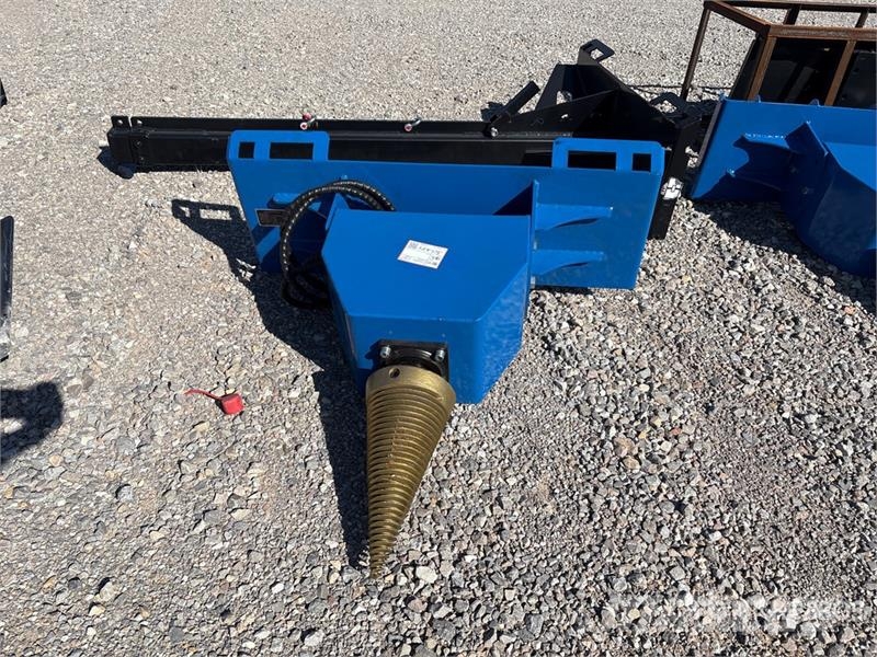  GIYI GY-LS43 43 in Skid Steer Log Splitter (Unused Houtklover