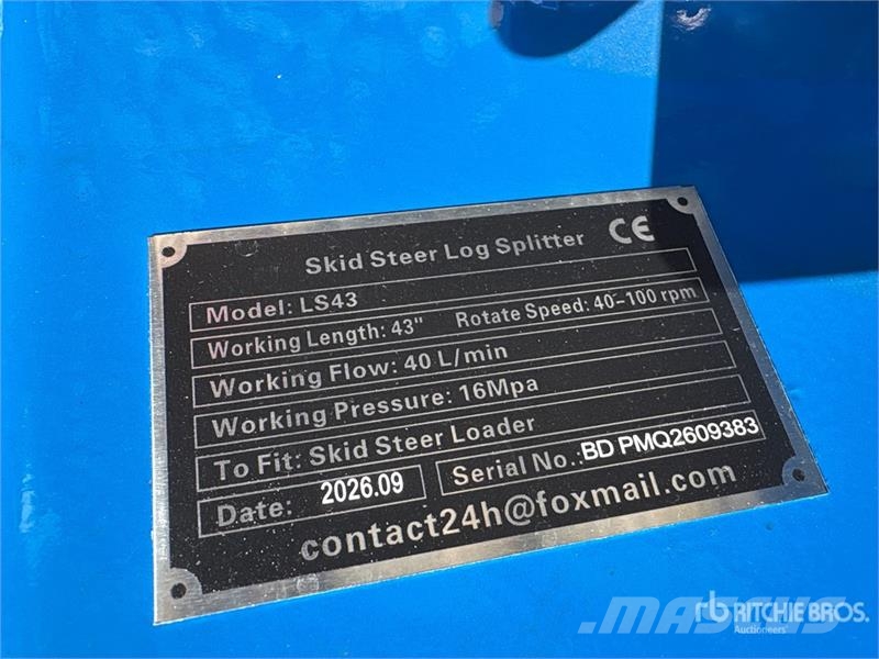  GIYI GY-LS43 43 in Skid Steer Log Splitter (Unused Houtklover