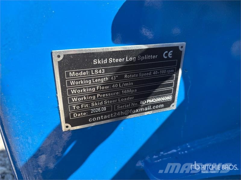  GIYI GY-LS43 43 in Skid Steer Log Splitter (Unused Houtklover