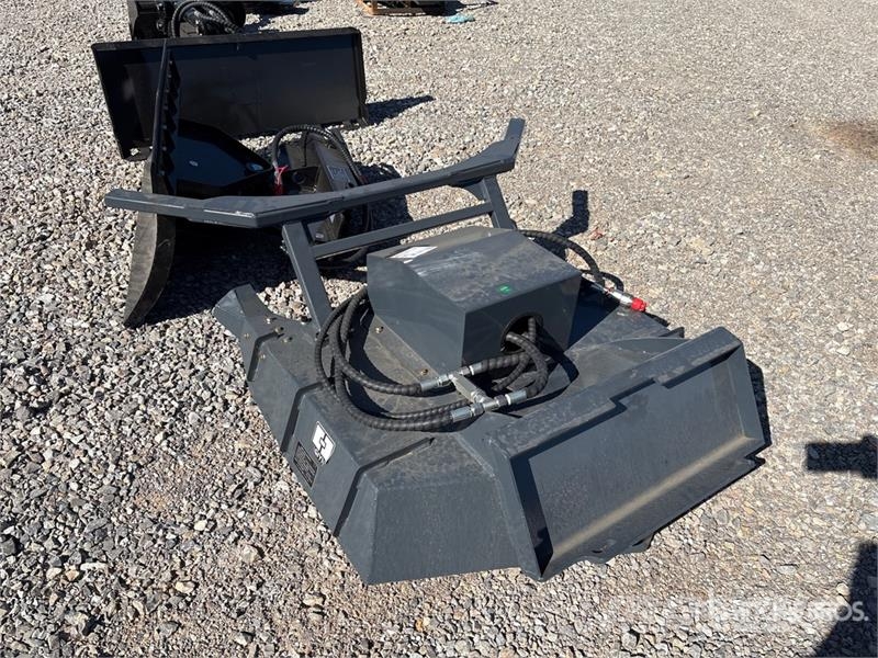  GIYI GY-MDM50 33 in Mini Mini Disc Skid Steer Mulc Stobbenfreesmachines