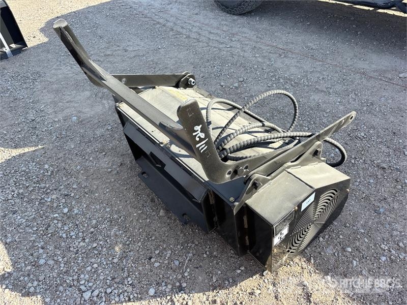 GIYI GY-ML45 32 in Skid Steer Mulcher (Unused) Ağaç parçalayıcılar