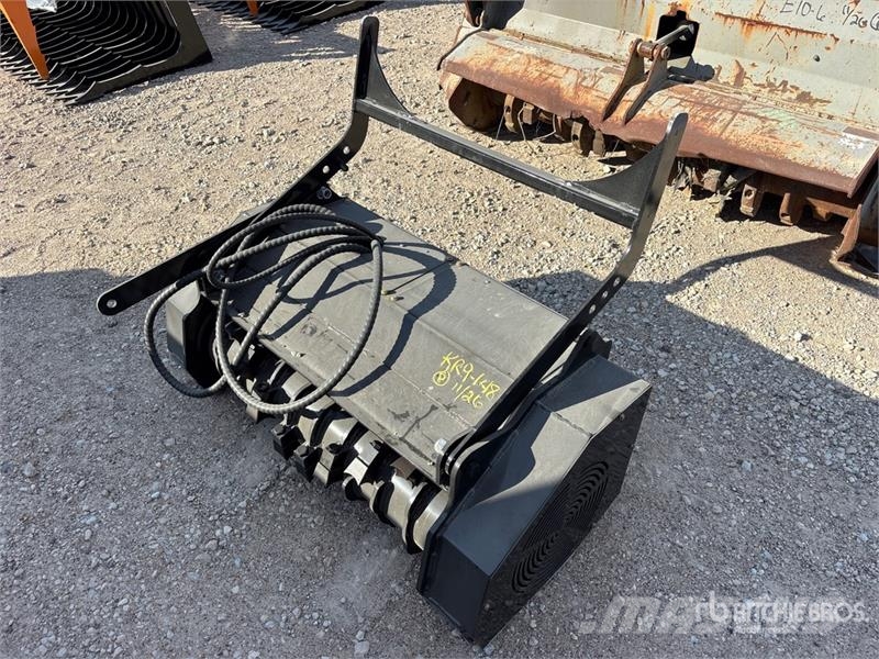 GIYI GY-ML45 32 in Skid Steer Mulcher (Unused) Ağaç parçalayıcılar