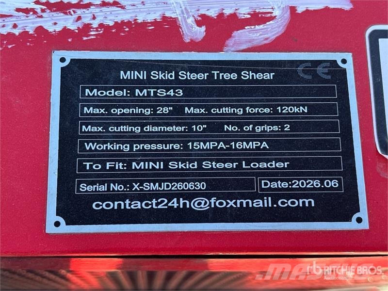  GIYI GY-MTS42 Mini Mini Skid Steer Tree Shears (Un Outros componentes