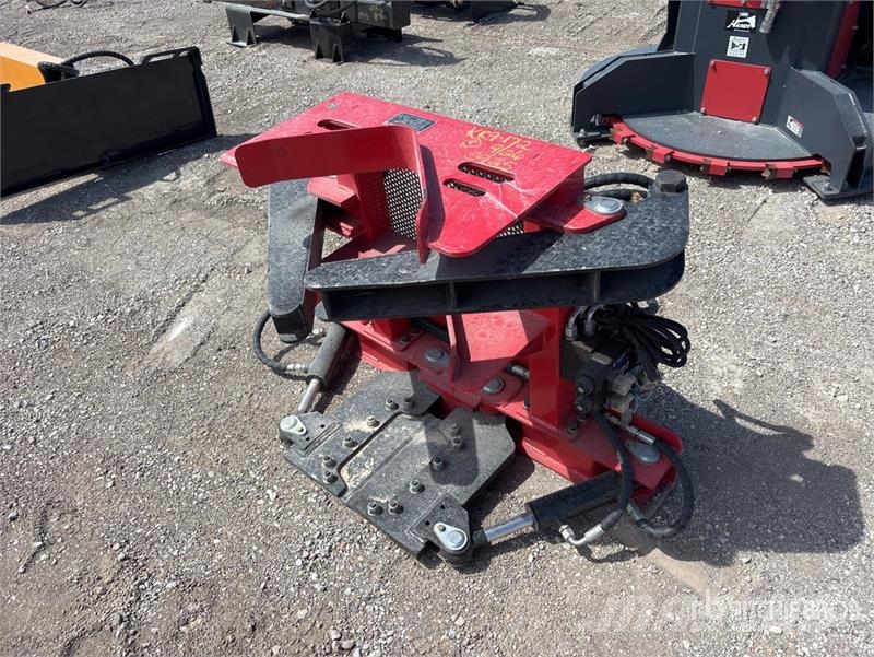 GIYI GY-MTS43 Mini Skid Steer Tree Shear (Unused) Cortadores