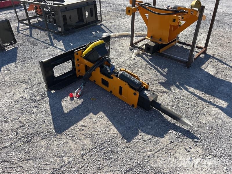 GIYI GY-P680 Skid Steer Breaker (Unused) Hammers / Breakers
