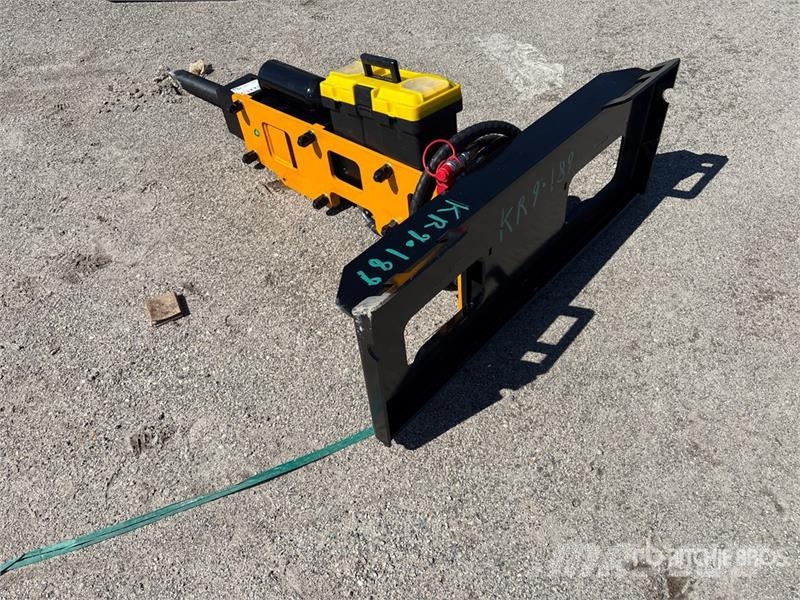  GIYI GY-P680 Skid Steer Breaker (Unused) Fejtőgépek