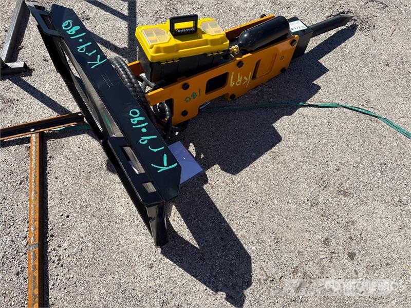  GIYI GY-P680 Skid Steer Breaker (Unused) Fejtőgépek