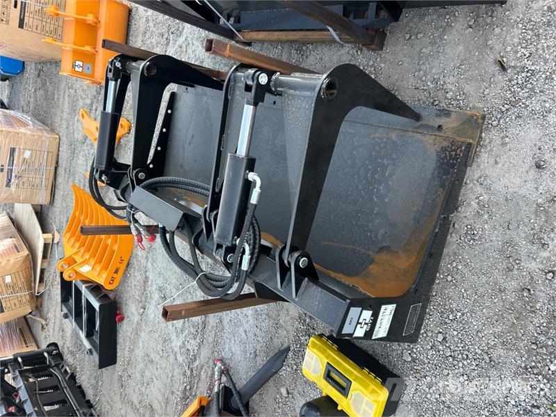  GIYI GY-PG72 72 in Skid Steer Grapple (Unused) Greifer