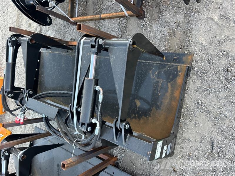 GIYI GY-PG72 72 in Skid Steer Grapple (Unused) Greifer