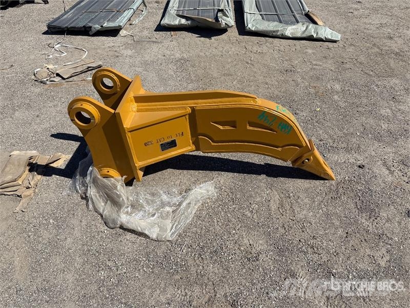 GIYI GY-R320 Excavator Ripper - Fits Cat 320 (Unus Scarifiers