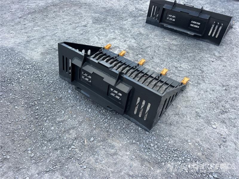 GIYI GY-RB44 44 in Mini Rock Skid Steer Bucket (Un Žlice