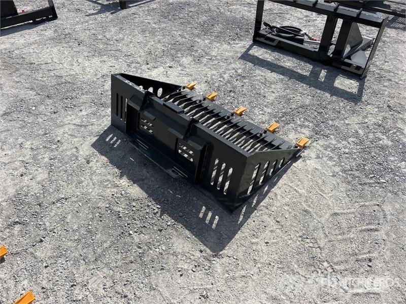GIYI GY-RB44 44 in Mini Rock Skid Steer Bucket (Un Žlice