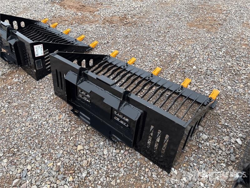 GIYI GY-RB44 44 in Skeleton Mini Skid Steer Bucket Baldes