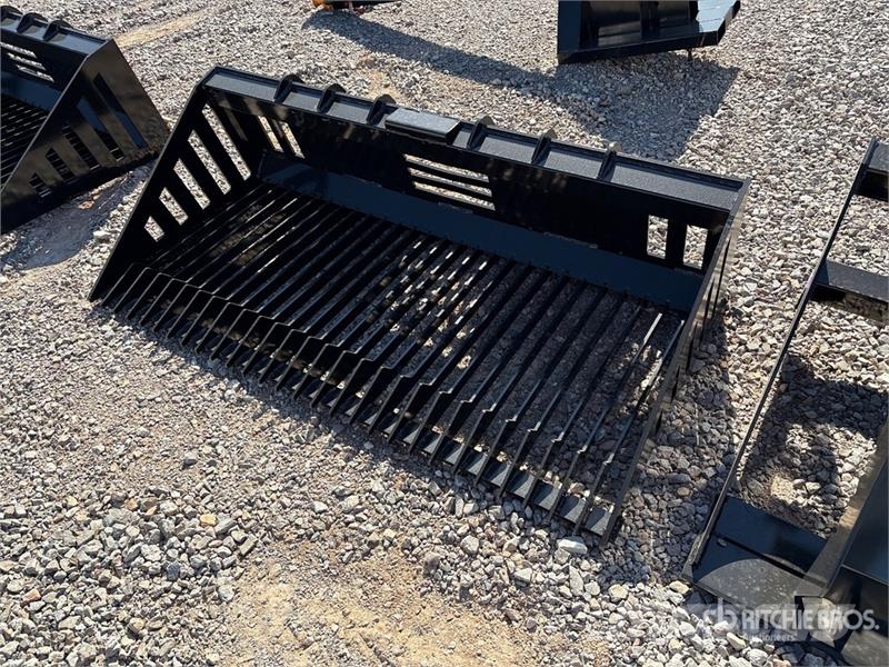 GIYI GY-RB66N 66 in Q/C Rock Skid Steer Bucket (Un Godet