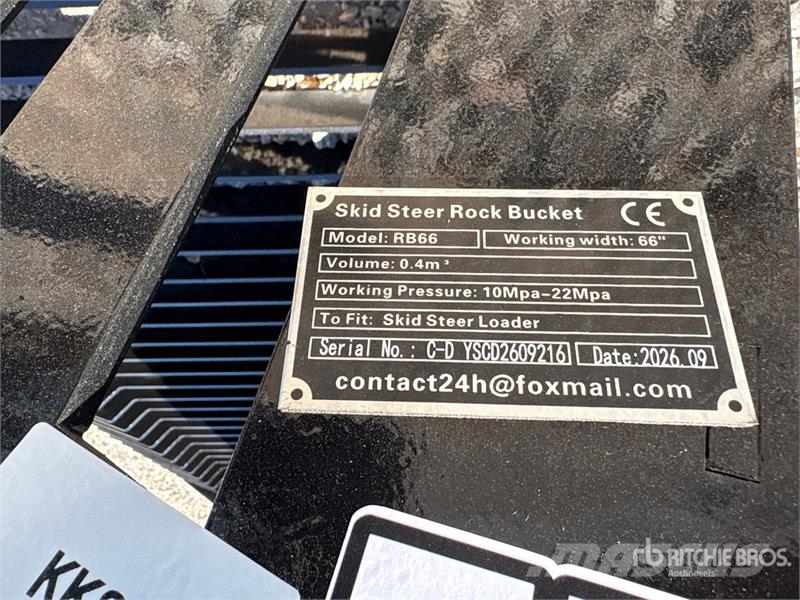 GIYI GY-RB66N 66 in Q/C Rock Skid Steer Bucket (Un Godet
