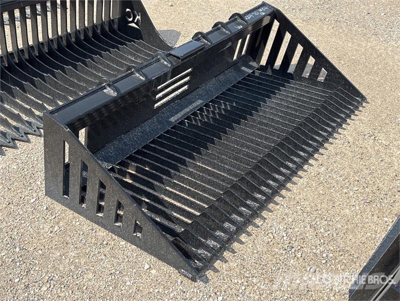 GIYI GY-RB66N 66 in Rock Skid Steer Bucket (Unused Skovle