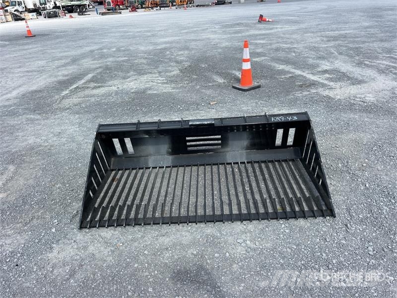 GIYI GY-RB66N 66 in Rock Skid Steer Bucket (Unused Žlice