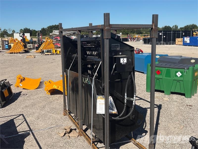 GIYI GY-RR78 78 in Skid Steer Rock Rake (Unused) 其他组件