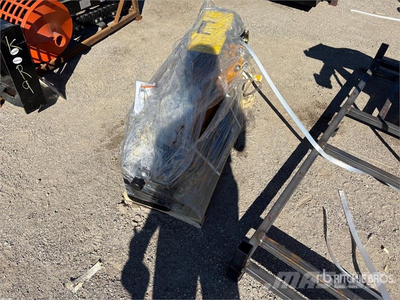  GIYI GY-SB45 Silent Hydraulic Breaker (Unused) Fejtőgépek