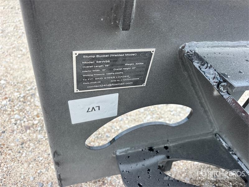 GIYI GY-SBW58 10 in Skid Steer Stump Bucket (Welde Other components