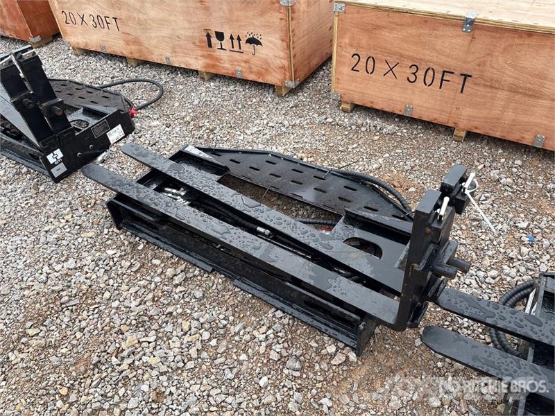 GIYI GY-SF60 60 in Side Shift Skid Steer Forks (Un Garfos
