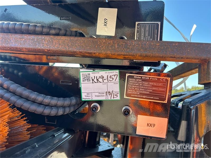 GIYI GY-SF60 60 in Skid Steer Forks (Unused) Fourche