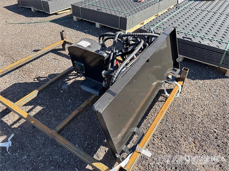 GIYI GY-SG45 4 in Skid Steer Stump Grinder (Unused Randaalid/mullafreesid