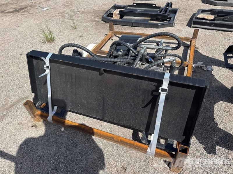 GIYI GY-SG45 Skid Steer Stump Grinder (Unused) Rotačné brány a pôdne frézy
