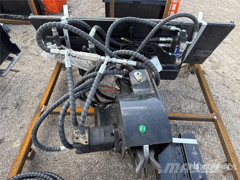 GIYI GY-SG45 Skid Steer Stump Grinder (Unused) Power harrows and rototillers