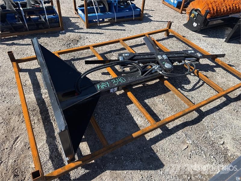 GIYI GY-STL75 75 in Skid Steer Tire Lifter (Unused Outros componentes