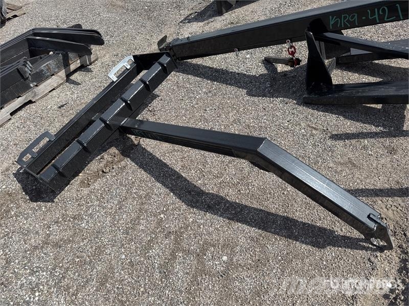  GIYI GY-TB72 46 in Skid Steer Boom (Unused) Gradbeništvo - drugo