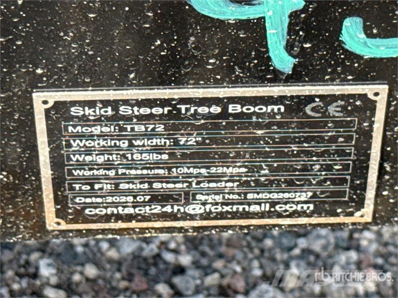 GIYI GY-TB72 72 in Skid Steer Tree Boom (Unused) Otros componentes