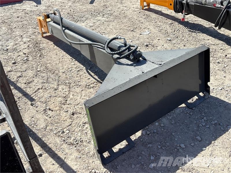  GIYI GY-TBL47 135 in Skid Steer Telescopic Boom (L Other components
